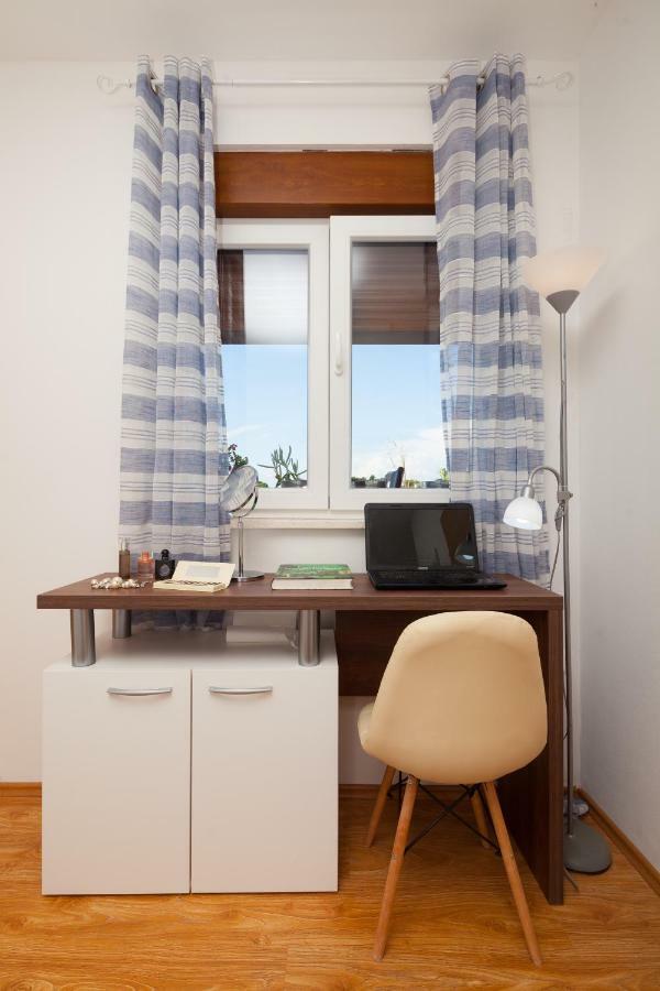 Luxury Apartment With Private Rooftop Terrace プーラ エクステリア 写真