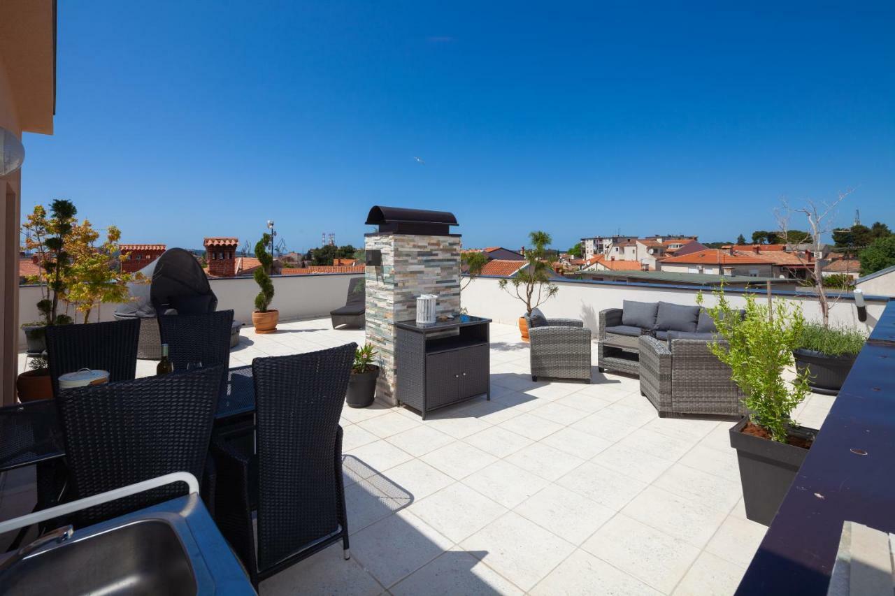 Luxury Apartment With Private Rooftop Terrace プーラ エクステリア 写真